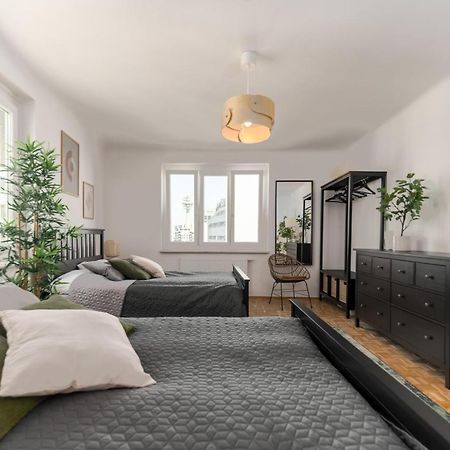 King Bed Home, 3 Bed Rooms, Perfect For Long Term Stay Viyana Dış mekan fotoğraf
