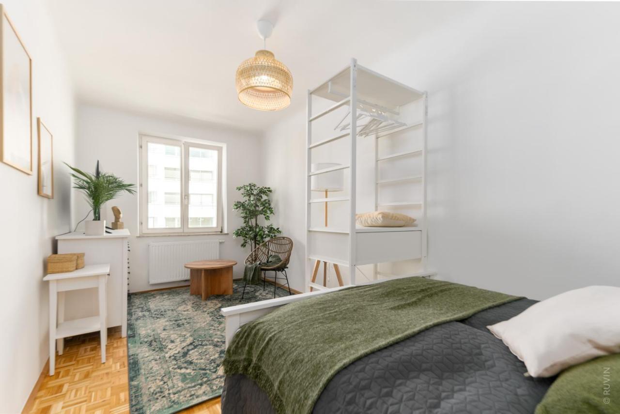 King Bed Home, 3 Bed Rooms, Perfect For Long Term Stay Viyana Dış mekan fotoğraf